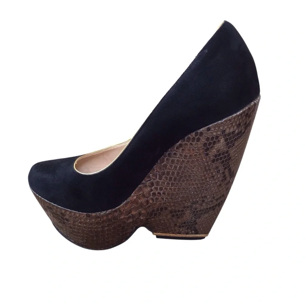 Nicholas Kirkwood Black Suede And Python Leather Wedge Platform Pumps Si…